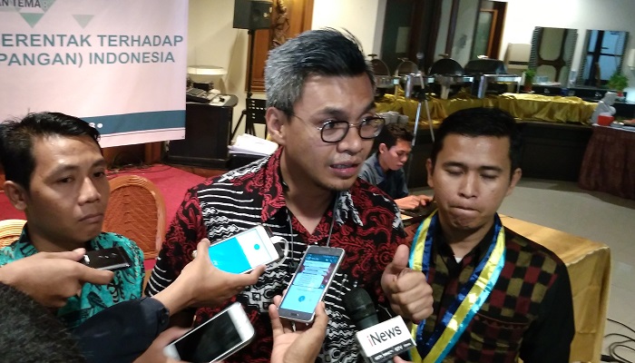 Pengamat Ekonomi, Dr. Karuniana Dianta A. Sebayang, ME. (FOTO: NUSANTARANEWS.CO/Achmad S.)