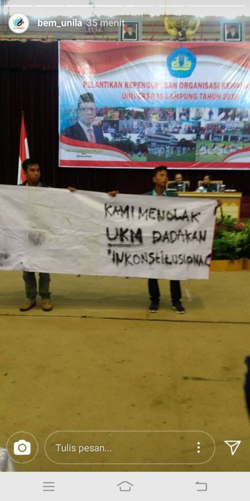 Badan Eksekutif Mahasiswa Universitas Lampung tolak pembentukan UKM Seni Baca Alquran (06/03/2018). (Foto: Riski Firmanto)