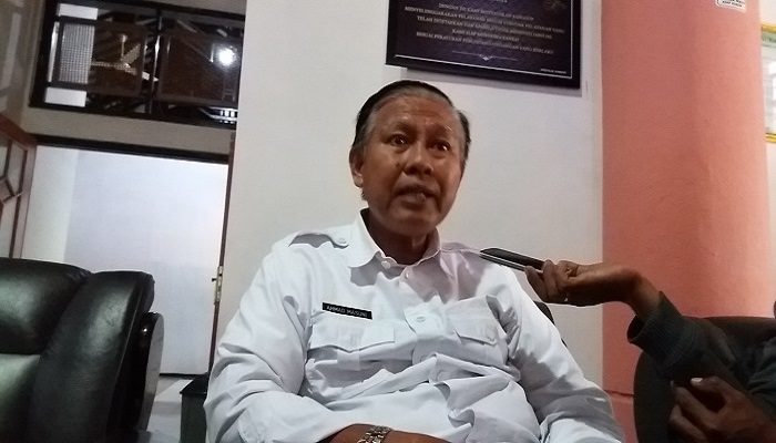 Kepala DPMD Sumenep Himbau Generasi Muda Tampil Sebagai Calon Kades. (FOTO: NUSANTARANEWS.CO/ Mahdi Al Habib)