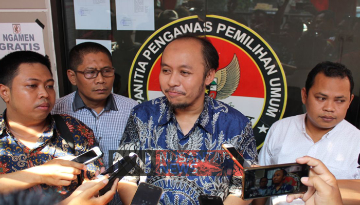 Ketua Panwaslu Lamongan, Tony Wijaya. (FOTO: NUSANTARANEWS.CO/Setya)