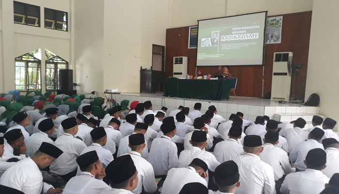 moderasi beragama, kementerian agama, paham radikalisme, pbak, ruchman basori, riset bnpt, gejala radikalisme, kalangan mahasiswa, organisasi radikal