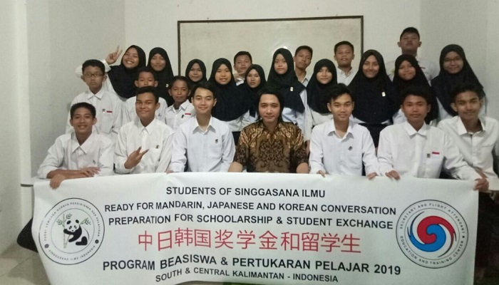 lkp doa bangsa, ayep zaki, binaan ayep zaki, kursus bahasa asing, pelatihan bahasa asing, yayasan doa bangsa, yppdb, doa bangsa, program bahasa asing, aa zaki, yayasan aa zaki, nusantaranews, siswa lkp doa bangsa