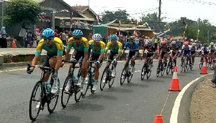 balap sepeda, pebalap kazakhstan, alex lutsenko, asian games 2018, sepeda putra