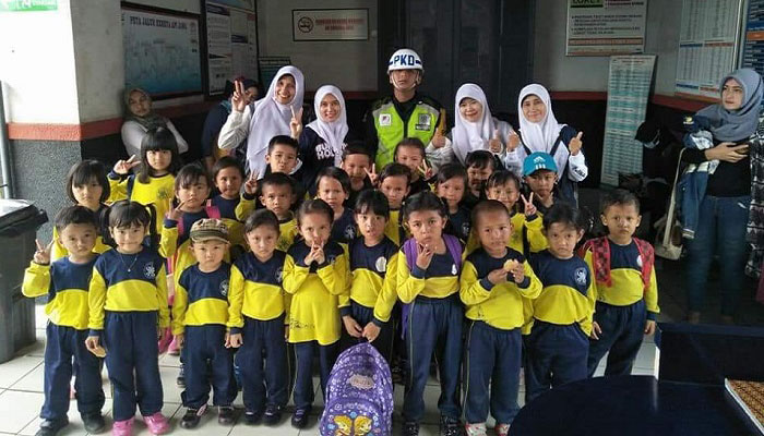 pendidikan usia dini, paud doa bersama, paud binaan aa zaki, ayep zaki, pendidikan karakter, anak generasi emas, paud doa bangsa, pembangunan kepribadian, paud, binaan aa zaki, ayep zaki, nusantaranews