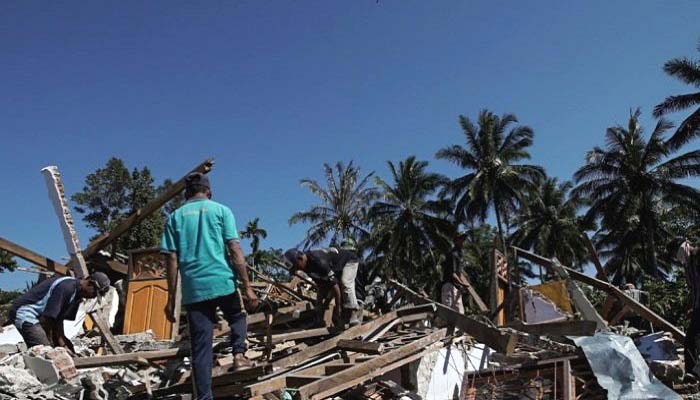 gempa lombok, bencana lombok, warga lombok, gempa bumi, bencana alam, korban bencana, bantuan pemerintah, surat edaran, tidak adil, natalius pigai, bantuan kecil, bantuan minim, nusantaranews