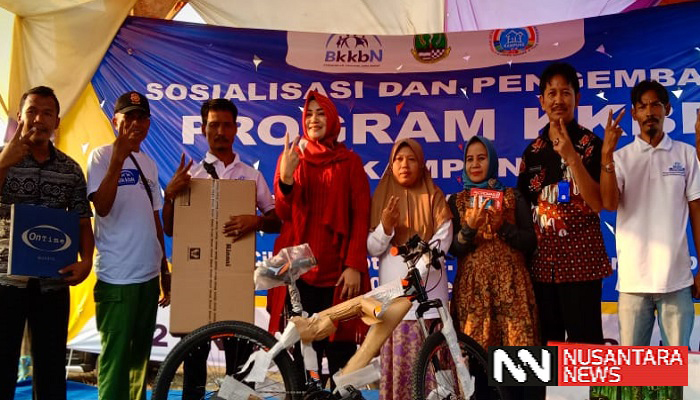 penerima kb, keluarga berencana, kb bekasi, putih sari, penggerak kb, petugas kb, kabupaten bekasi, tambunan utara, aseptor kb, pelayanan kb, program bkkbn, kontrasepsi kb, nusantaranews, nusantara, nusantara news