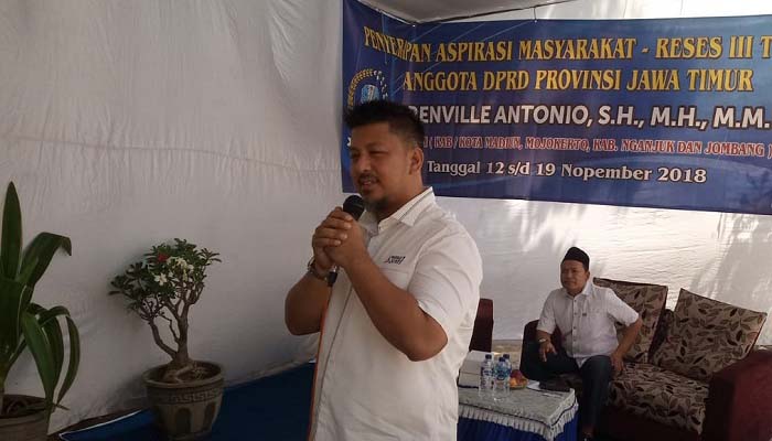 renville antonio, full day school, sekolah diniyah jatim, sekolah gratis jatim, nusantaranews, nusantara news, nusantaranewsco, nusantara