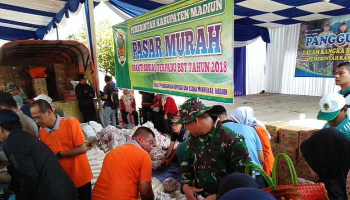 pasar murah, pemkab madiun, kabupaten madiun, dandim madiun, program bst madiun, pemerintah madiun, nusantara news, nusantaranewsco, nusantara, nusantaranews