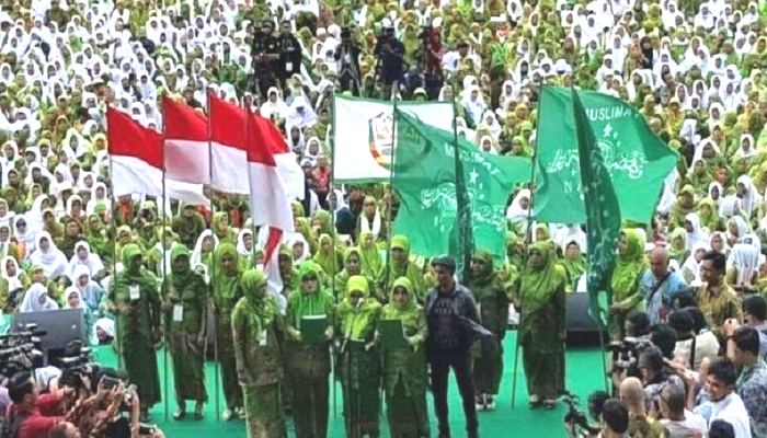 muslimat nu, khofifah indar parawansa, harlah muslimat nu, muslimat nahdlatul ulama, gelora bung karno, wanita nahdliyin, yenny wahid, nusantaranews