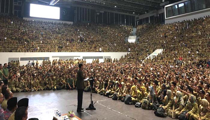 presiden jokowi, ppdi, janji pemerintah, perangkat desa, anggota ppdi, kesejahteraan perangkat desa, nusantaranewspresiden jokowi, ppdi, janji pemerintah, perangkat desa, anggota ppdi, kesejahteraan perangkat desa, nusantaranews