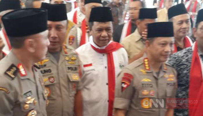 Caleg DPR RI Anton Charliyan Bersama Kapolri Tito Karnavian (Foto Istimewa Untuk NUSANTARANEWS.CO)