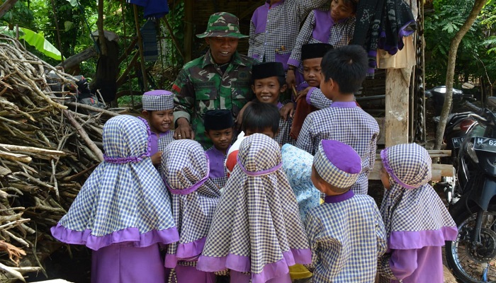 kemanunggalan tni, tmmd, rakyat, program tmmd, tni dan rakyat, nusantara news