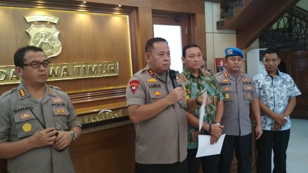 Polda Jatim Tetapkan 21 Orang DPO Pelaku Pembakaran Polsek Tambelanga. (Foto: Setya/NUSANTARANEWS.CO)