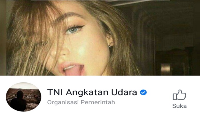 cewek seksi, julurkan lidah, akun resmi, tni au, nusantaranews