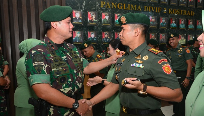 Setelah  menyandang pangkat Letnan Kolonel, kini, Danmenarmed 1/PY/2-Kostrad, resmi menyandang pangkat Kolonel. (Foto: Istimewa)