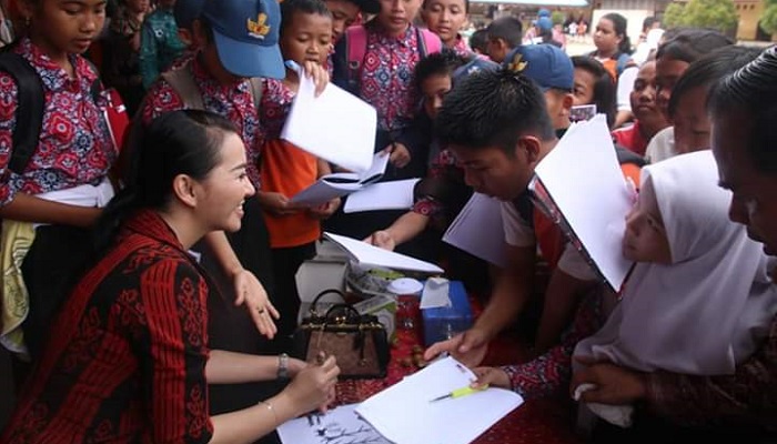 karolin margret natasa, generasi muda, permainan tradisional, nusantaranews