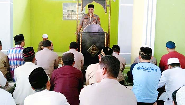 Kapolres Palopo Implementasikan Program “Safari Dakwah”