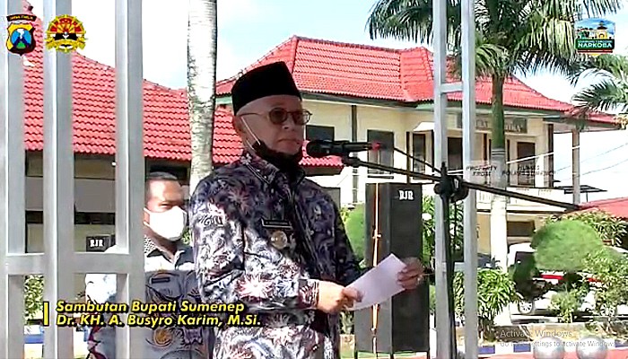 Deklarasi relawan anti narkoba di Lapangan Polres Sumenep.