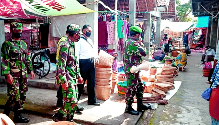 Sosialisasi 3M, Pasar Tradisional jadi sasaran woro woro anggota Kodim 0802/Ponorogo.