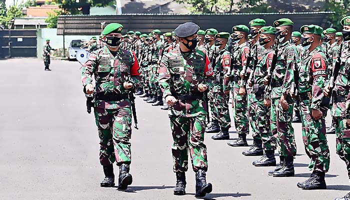 Pangdam berikan motivasi menjadi prajurit terbaik.