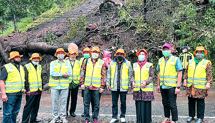 Pujon Lonsor, Dewan Jatim sidak jalan.