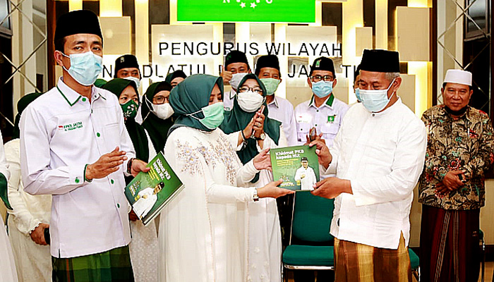 Cari masukan Perda Ponpes, DPW dan FPKB DPRD Jatim Sowan ke PWNU Jatim.