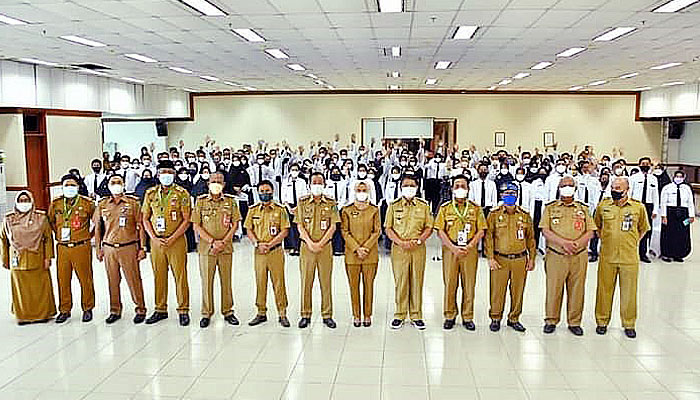 Bupati Nunukan tegaskan, PPPK yang telah terima SK tak boleh minta mutasi.