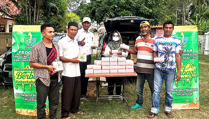 TPTPN1 JSL/CSR Ramadhan 1443 H berbagi berkah di tiga kabupaten/kota.