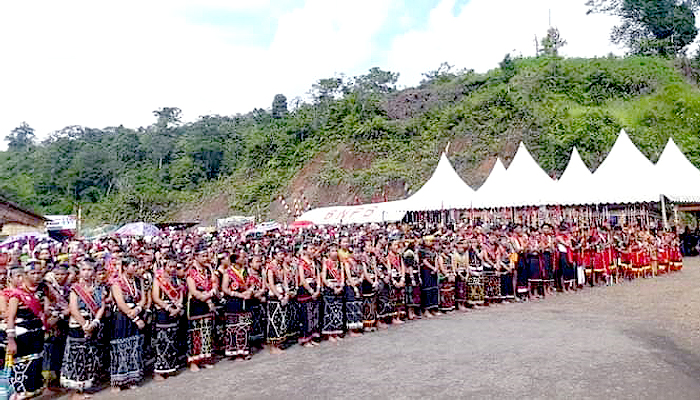 Warga Dayak Agabag torehkan 3 rekor MURI