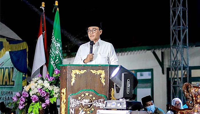 Dukung kemajuan pendidikan, Pemkab Pamekasan berikan beasiswa untuk 4.652 santri