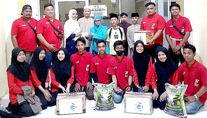 Panitia HUT RI 77 di Sebatik sambangi panti asuhan untuk berikan tali asih