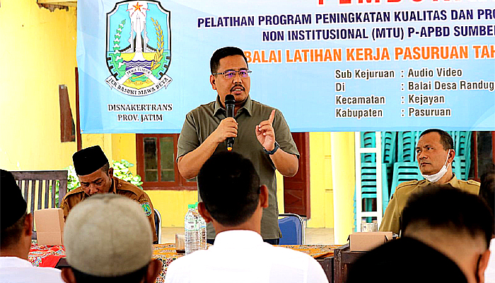 Perbanyak pelatihan milenial, inilah tips Anwar Sadad tekan pengangguran di Jatim.