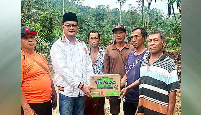 Dirikan Dapur Umum, PKS Kirim Bantuan Korban Banjir Badang Malang Selatan