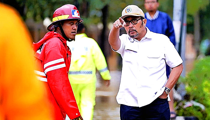 Turba Saat Reses III, Sahat Tua Simanjuntak Bantu Korban Banjir di Trenggalek