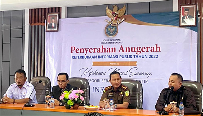 Kejari Sumenep Raih Predikat Kategori Publik Informatif, Kajari: Prinsip Kami Memiliki Komitmen Bersama