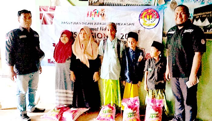 Peringati HPN, PIJP Santuni Anak Yatim dan Kaum Dhuafa