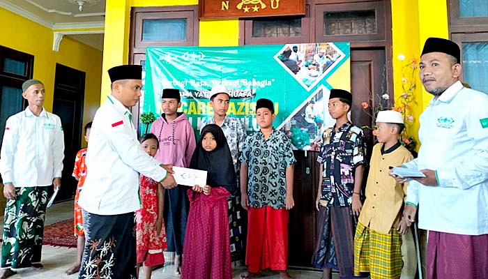 NU Care Lazisnu Desa Karduluk Santuni Anak Yatim dan Dhuafa