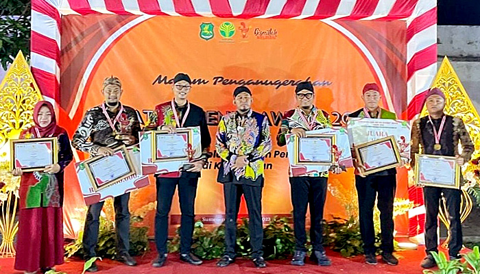 Penganugerahan Bupati Sumenep Award 2023: Apresiasi Inovasi Camat dan Lurah untuk Layanan Berkualitas