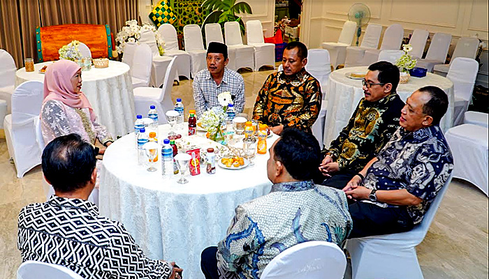 Hari Kedua Lebaran 2024, Tokoh Lintas Elemen Datang Halal Bihalal ke Khofifah