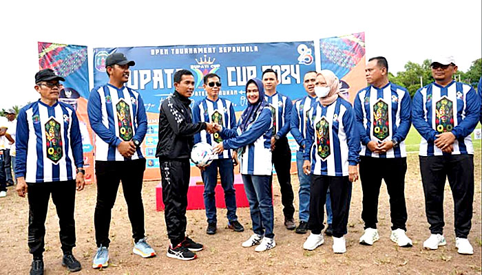 Laura Secara Resmi Buka Turnamen Bupati Nunukan Cup 2024